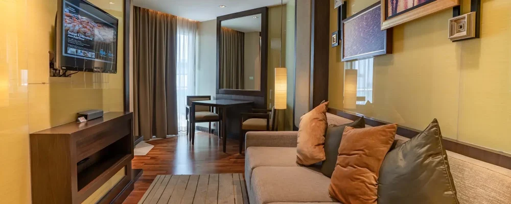A-ONE-Pattaya-Urban-Suite-Room-Sofal